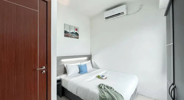 Homey 2BR Apartment with Space Room at Vittoria Residence, Book Apartment Jakarta Jakarta Province