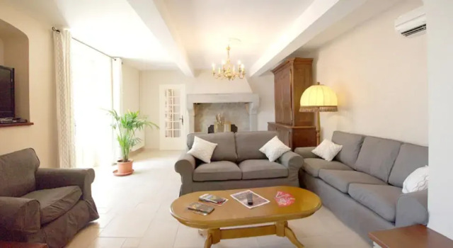 Villa With 3 Bedrooms in Ventenac-cabardès, With Wonderful Mountain View, Private Pool, Enclosed Garden