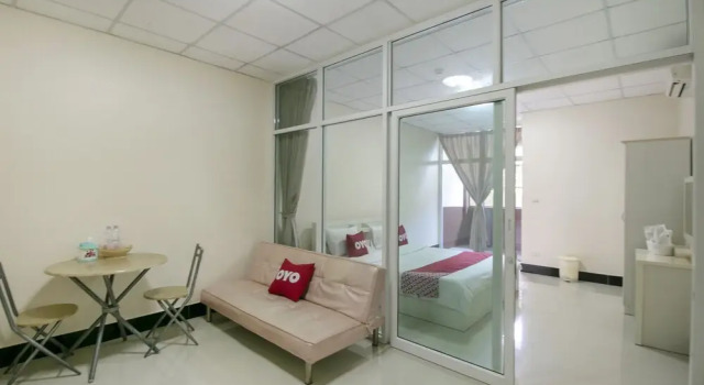 Sunee Place Hotel by OYO