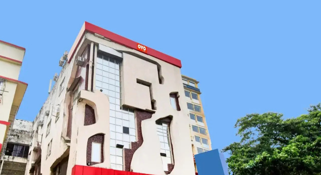Oyo Flagship 93440 Heritage Inn, Prenota Hotel Calcutta 