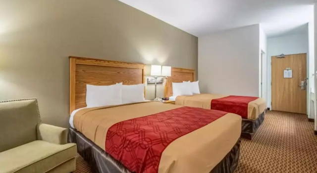 Четырёхместный номер Standard Wingate by Wyndham New Castle - Glenwood Springs