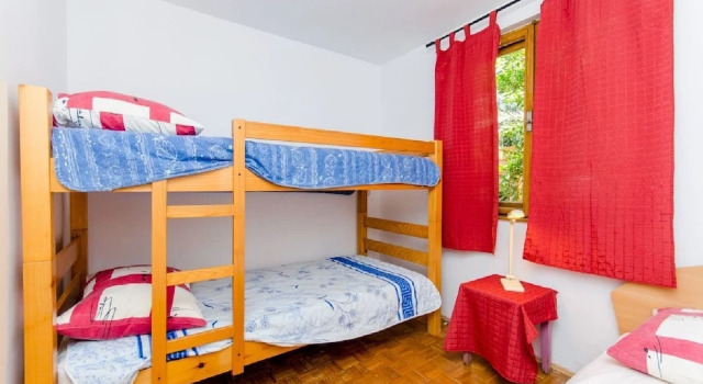House Renato, Prenota Casa vacanze Hotel a Croatian Islands con parcheggio, Parcheggio