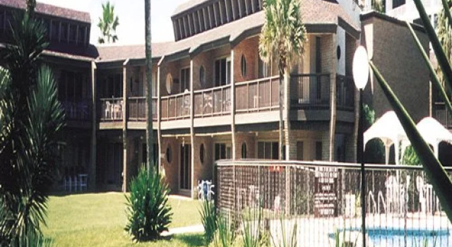 Sweetwater at South Padre Island, Забронировать Отель Отели Саут-Падре-Айленд с бассейном, рядом с Sea Ranch Marina 1, Бассейн