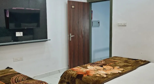 Четырёхместный номер Standard Aditya Home Stay