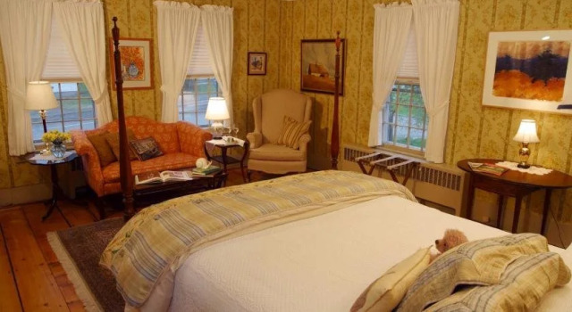 Three Mountain Inn