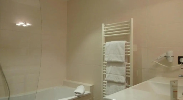 Standard- dobbelt værelse Hôtel Grand Monarque