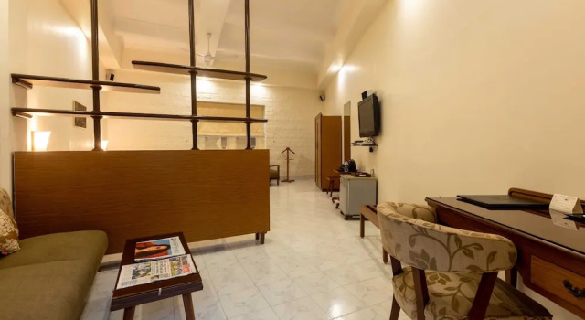 Полулюкс Grand Hotel Mumbai - Ballard Estate, Fort
