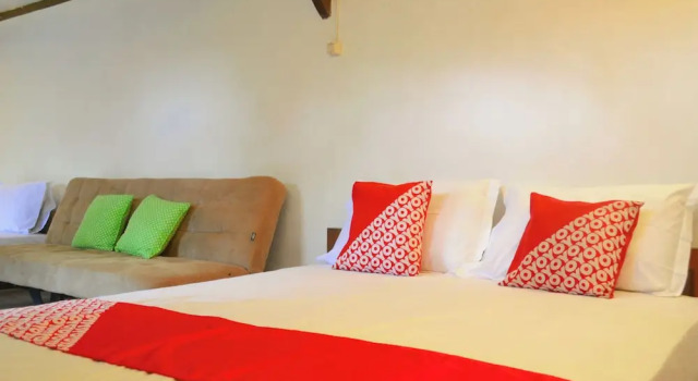 Номер Standard RedDoorz Syariah Near Wisata Durensewu Pandaan