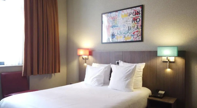 Двухместный номер Classic ALMA Grand Place Hotel