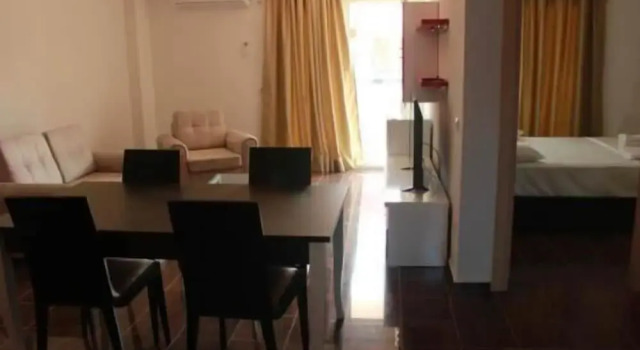 Апартаменты Classic Fishta Hotel & Apartments