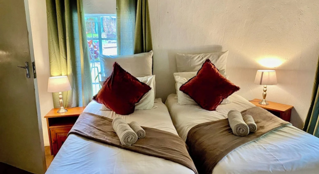 Коттедж Waterberg Cottages