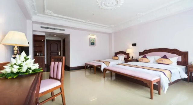 Номер Deluxe Regency Angkor Hotel