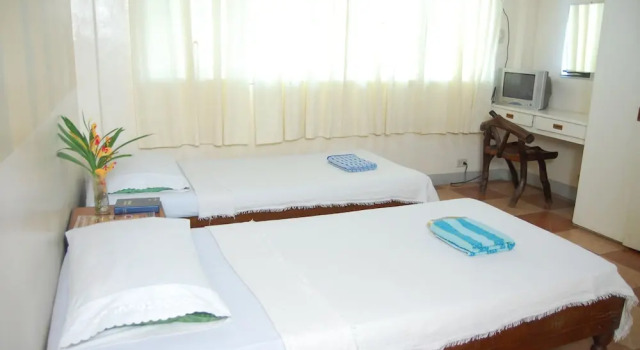 Номер Economy Circon Businessman's Inn