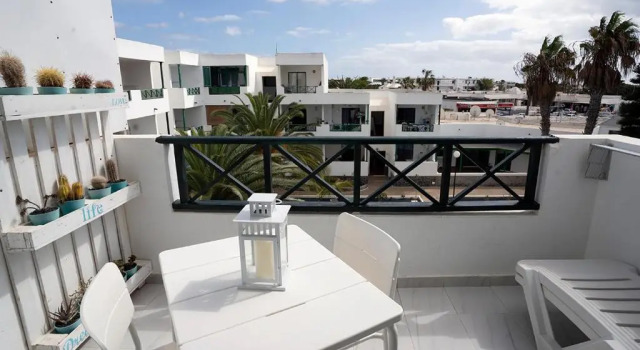 Апартаменты Sea Breeze Apartment 309