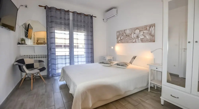 Студия Apartments and Room Danijel