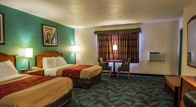 Четырёхместный номер Standard Fort Lauderdale Gardens Inn & Suites Ft Lauderdale International Airport