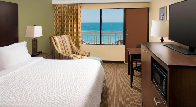 Двухместный номер Standard с балконом и oceanfront Four Points by Sheraton Virginia Beach Oceanfront