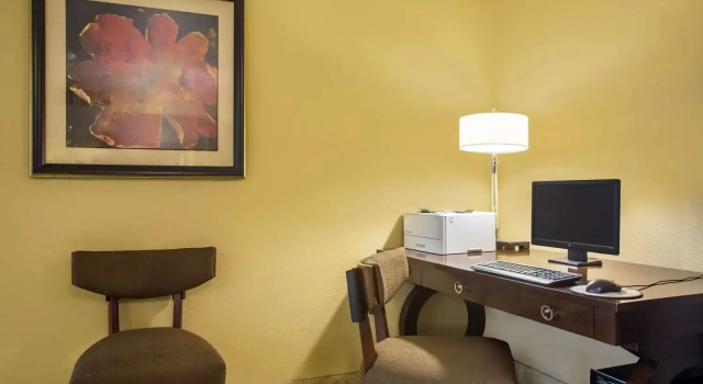 AmericInn by Wyndham International Falls, Varaa Hotelli  