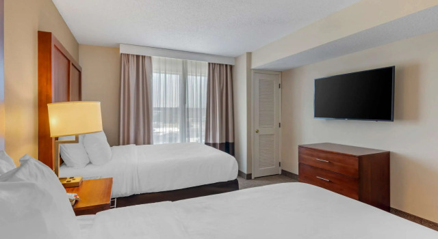 Четырёхместный люкс Comfort Inn & Suites Dover near Speedway