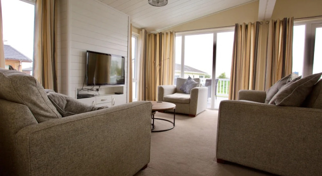Lovely 3-bed Cottage in Ely, Rezervasyon Tatil Evi Merseyside villalar, Villa