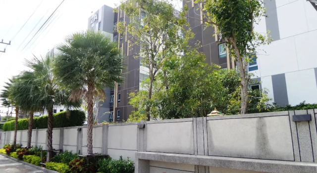 PLUM Condo Phaholyothin 89, Prenota Hotel Lam Luk Ka Pathumthani Province