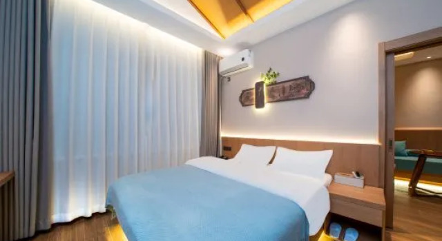 Люкс Superior Shaner siheyuan Hotel (Shanhaiguan Tianxia Diyi Guan Scenic Spot Ancient City Branch)