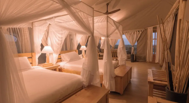 Двухместный номер Deluxe Maisha Sweetwaters Camp