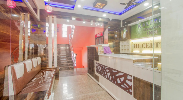 OYO 69895 Kalpana Residency Inn, Prenota Hotel Siliguri West Bengal