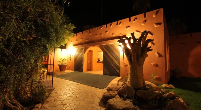 Mount Etjo Safari Lodge, Book Hotel Hotels in Otjiwarongo with Parking, Parking