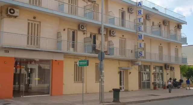 Artemis, Book Hotel Billige hoteller i Peloponnes