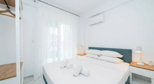 Roxani Residential Complex, Book Apartment  