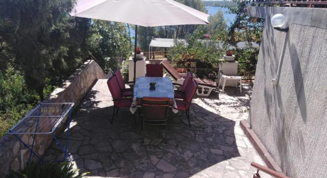 Apartment Ruža 3492, Prenota Appartamento Zavala 