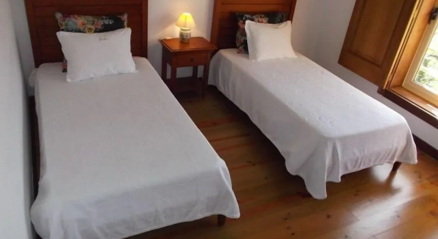 Quinta de Lourosa, Book Vacation Home Hotels in Douro with Parking, Parking
