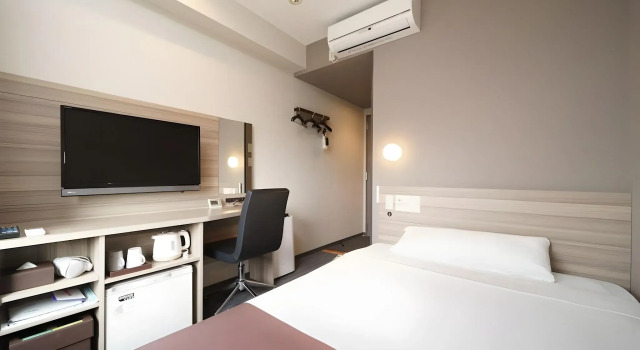 Super Hotel Yokohama Kannai