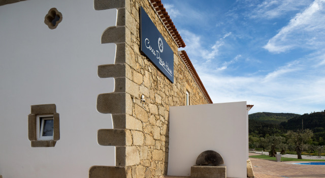 Cerca Design House, Rezerwuj Boutique Hotel Hotele w Cova da Beira z basenem, Basen