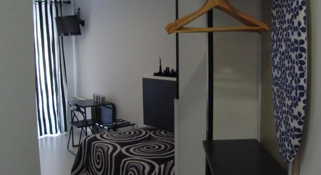 Четырёхместный номер Standard Hostal JQ Madrid 1