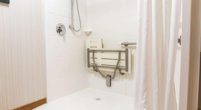 Четырёхместный номер Standard Hilton Garden Inn Plymouth