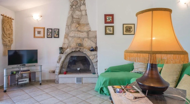 Amazing Home in Medulin With Wifi and 1 Bedrooms