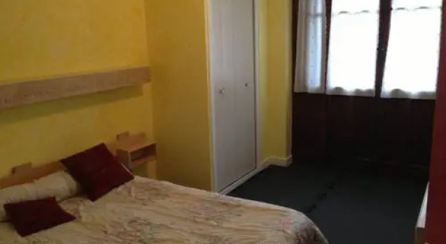 Hotel Du Galibier, Book Hotel Hoteller i Rhône-Alps med parkering, Parkering