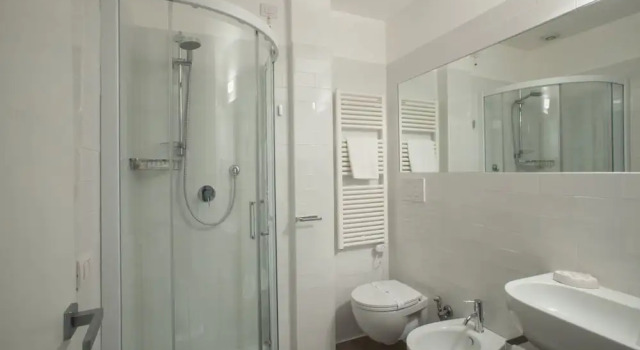 Habitación Económica Domus Roma