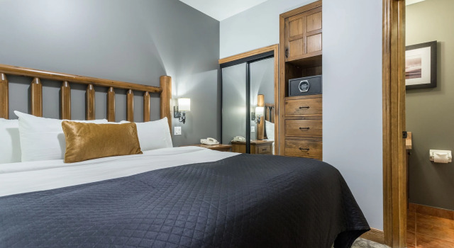 Le Grand Lodge Mont Tremblant, Rezervovat Hotel Vesnice a turistické středisko Mont-Tremblant 