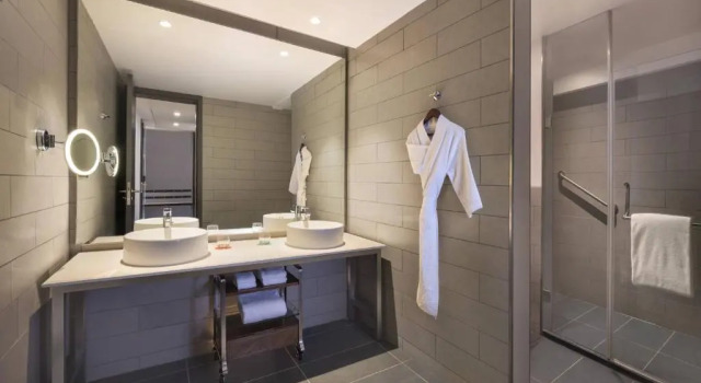 Двухместный номер Classic с балконом Le Meridien Goa, Calangute