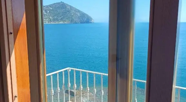 Suite Capri