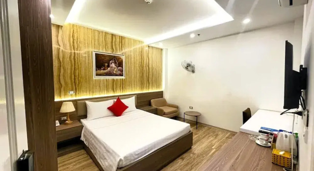 Moon Hotel 26 Do Quang, Забронировать Отель Отели Кау Гиай с парковкой, Парковка