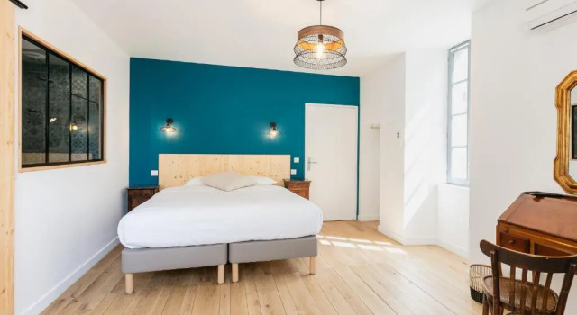 Le Petit Moulin, Rezerwuj Hotel Hotele w Martiel z parkingiem, Parking
