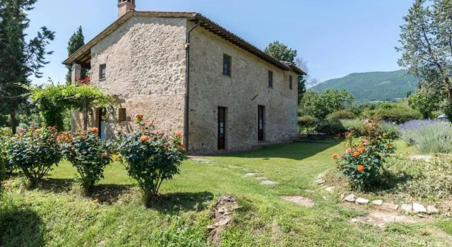 Вилла с 3 комнатами PODERE MADONNA DI MEZZO 6, Emma Villas