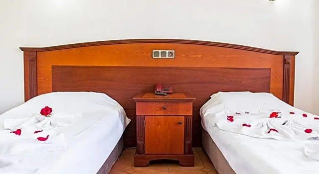 Двухместный номер Budget Club Pink Palace Hotel