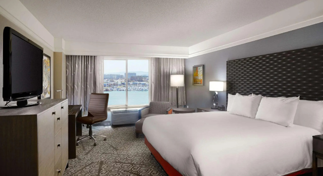 Двухместный номер Standard с видом на залив DoubleTree by Hilton San Francisco Airport North Bayfront
