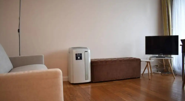 Studio In Paris 16th With Balcony