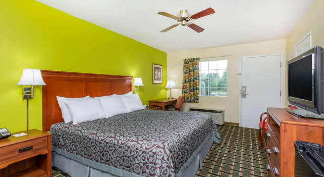 Двухместный номер Standard Days Inn by Wyndham Trenton
